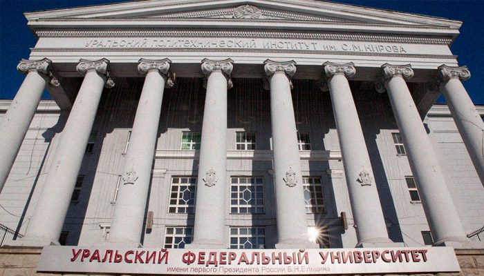 студентов опрашивают об их отношении к однополым бракам